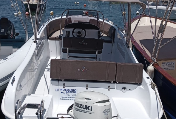 Allegra 21 Open